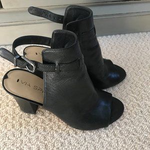 Via Spiga Barely Worn Black Leather Booties